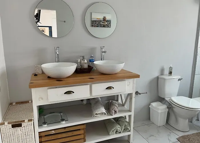 Kidds Beach Cottage