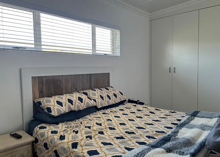 Kidds Beach Cottage